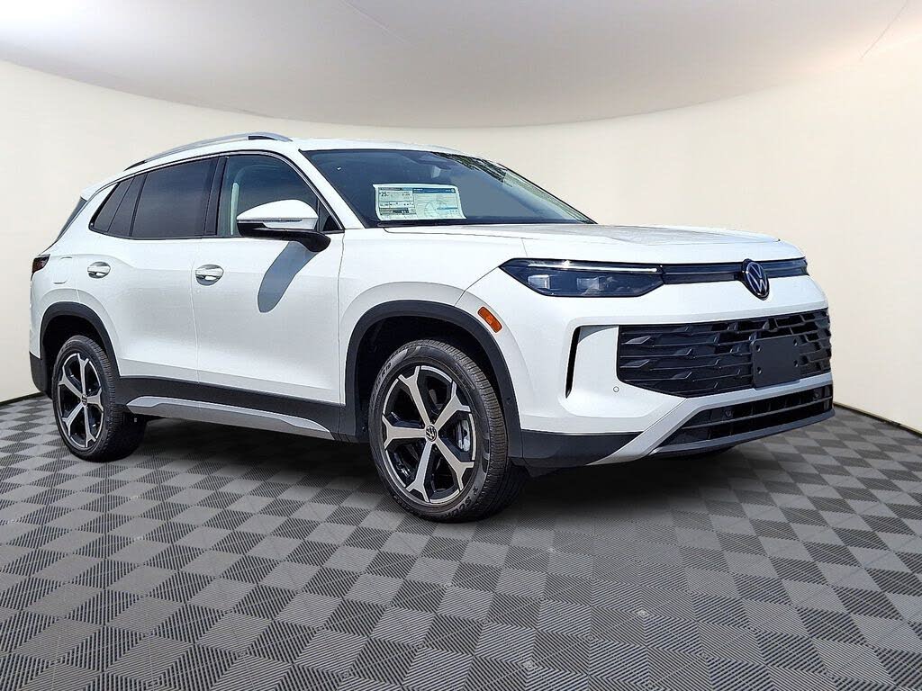 2025 Volkswagen Tiguan SE 4Motion