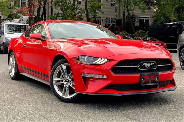 2020 Ford Mustang EcoBoost Premium Coupe RWD