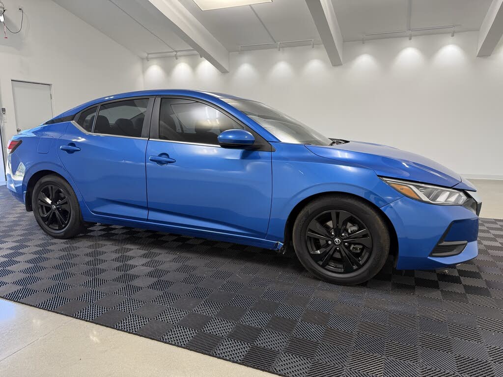 2020 Nissan Sentra SV FWD