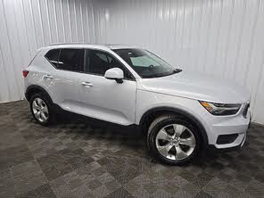 Volvo XC40 T5 Momentum AWD