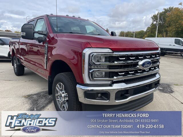 2026 Ford F-250 Super Duty Lariat Crew Cab 4WD