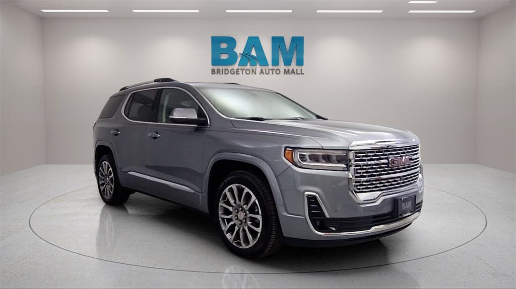 2023 GMC Acadia Denali AWD
