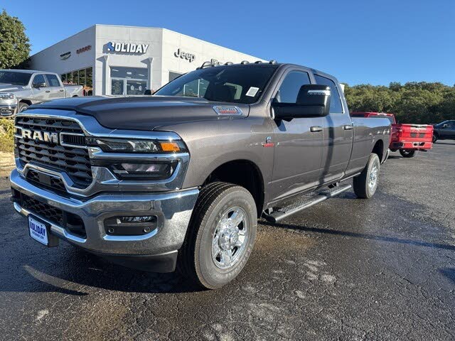 2026 RAM 3500 Tradesman Crew Cab LB 4WD