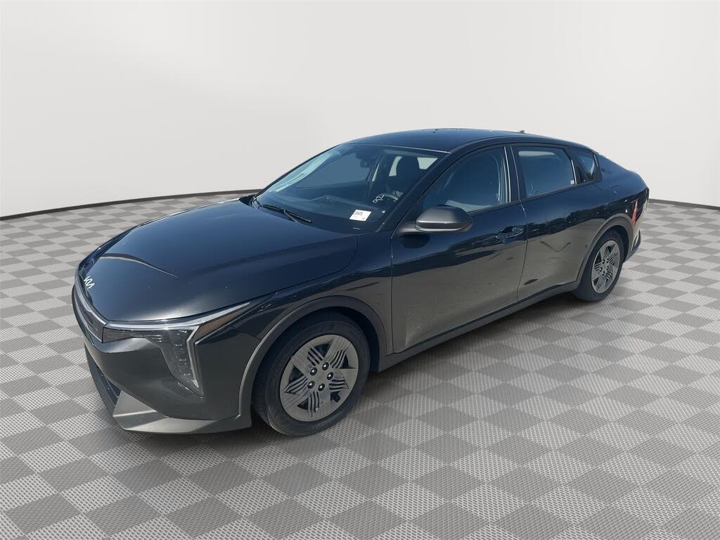 2025 Kia K4 LX FWD