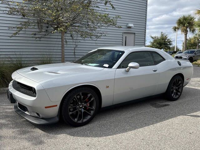 2022 Dodge Challenger R/T Scat Pack RWD
