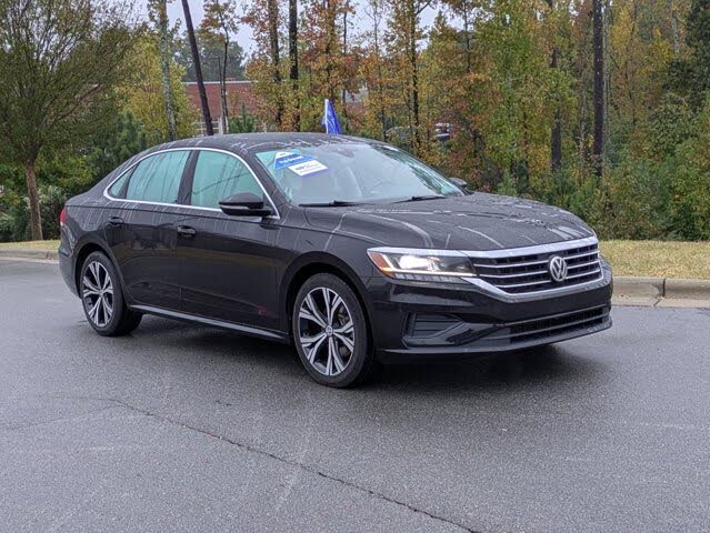 2022 Volkswagen Passat 2.0T SE FWD