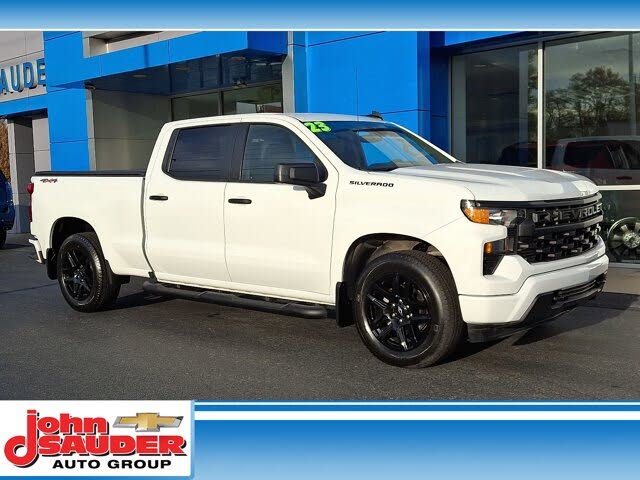 2023 Chevrolet Silverado 1500 Custom Crew Cab 4WD