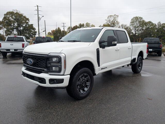 2024 Ford F-250 Super Duty Lariat Crew Cab 4WD