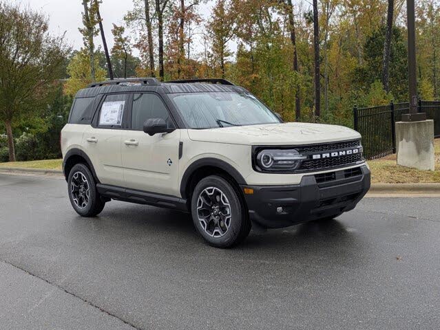 2025 Ford Bronco Sport Outer Banks AWD