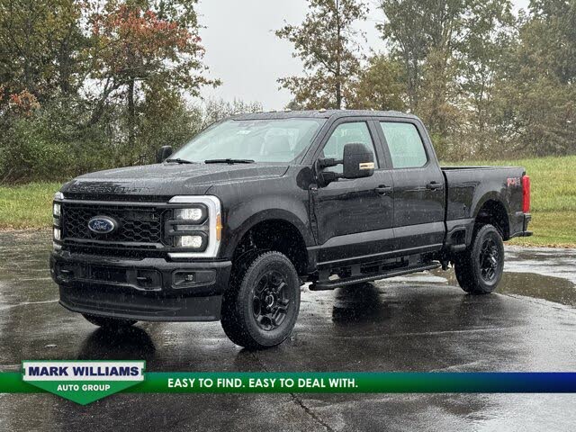 2026 Ford F-250 Super Duty XL Crew Cab 4WD