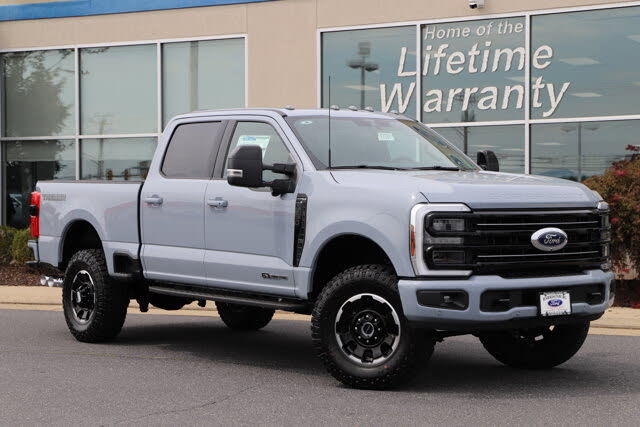 2026 Ford F-350 Super Duty Platinum Crew Cab 4WD