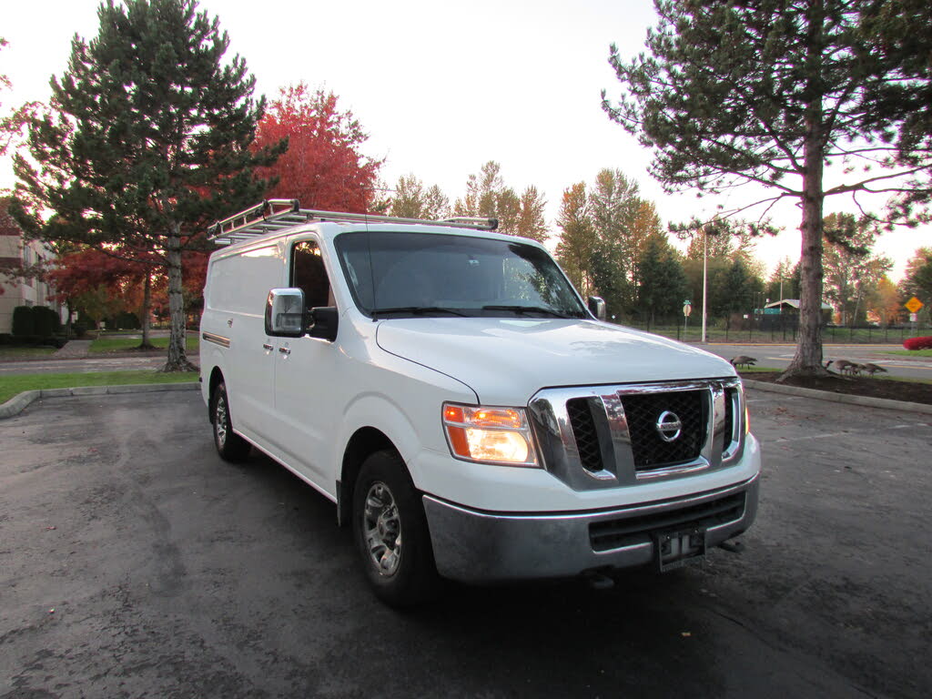 2017 Nissan NV Cargo 2500 HD SL