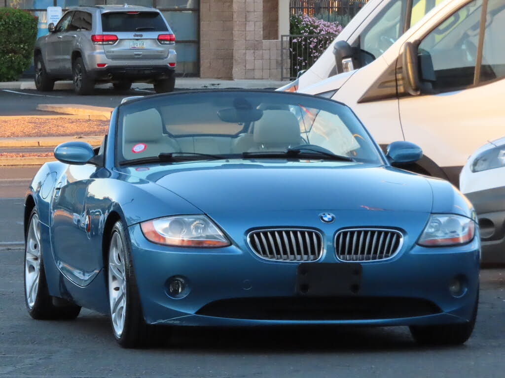 2003 BMW Z4 3.0i Roadster RWD