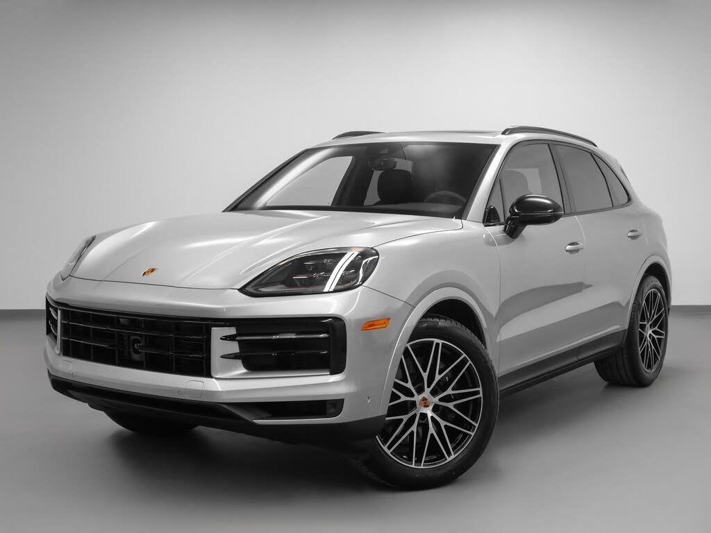 2025 Porsche Cayenne AWD