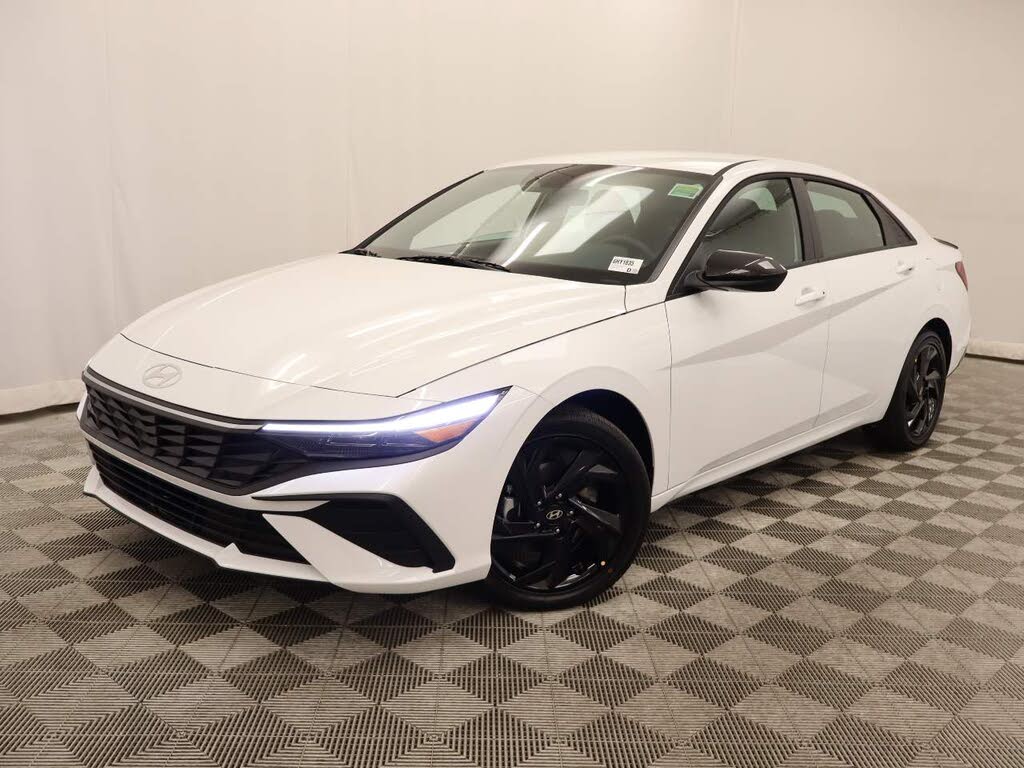 2026 Hyundai Elantra Hybrid SEL Sport FWD