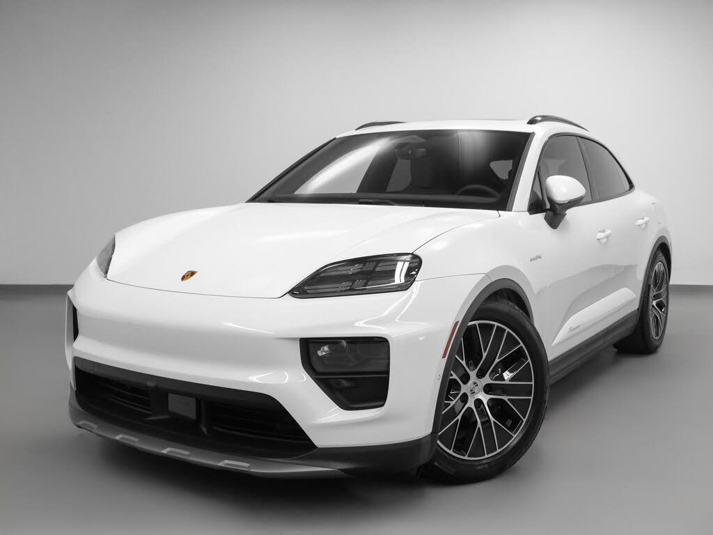 2025 Porsche Macan AWD