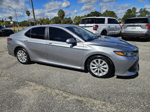 Toyota Camry LE FWD