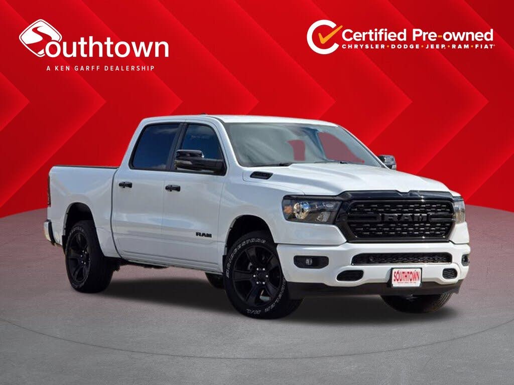 2024 RAM 1500 Big Horn Crew Cab 4WD
