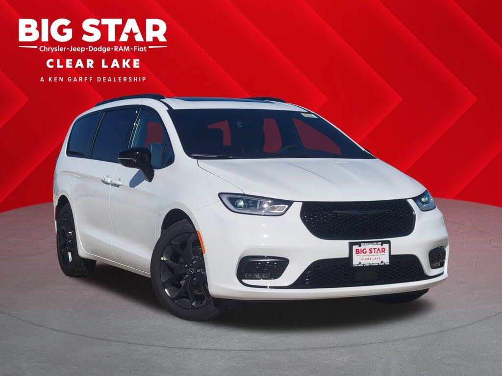 2026 Chrysler Pacifica Limited FWD