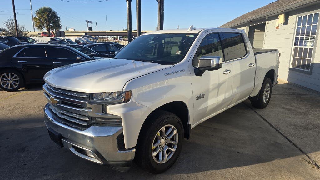 2019 Chevrolet Silverado 1500 LTZ Crew Cab RWD