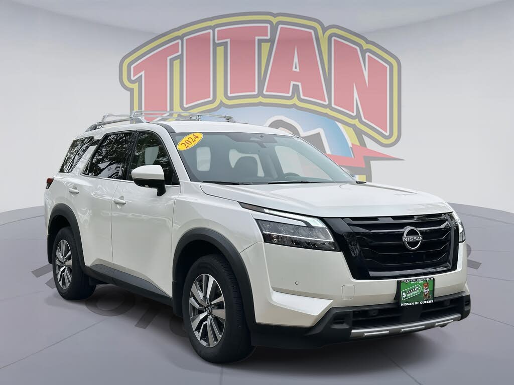 2024 Nissan Pathfinder SL 4WD