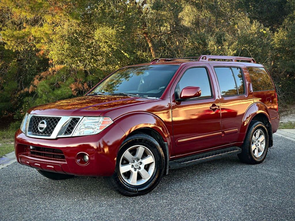 2008 Nissan Pathfinder SE