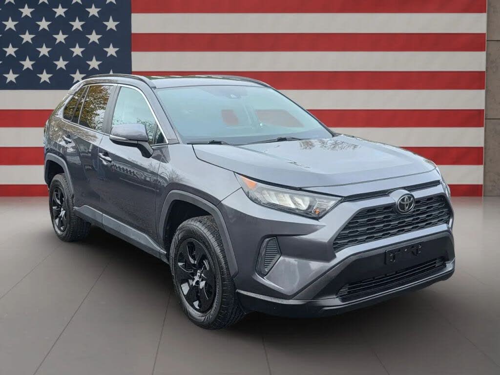 2020 Toyota RAV4 LE AWD