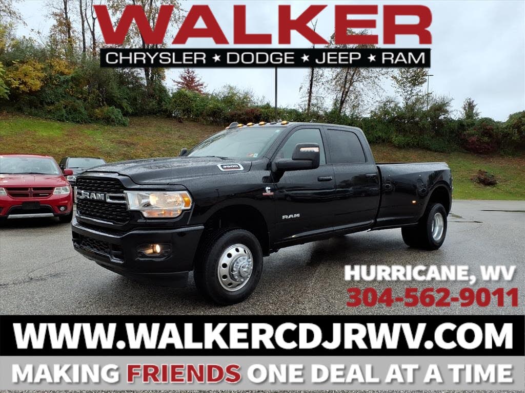 2024 RAM 3500 Big Horn Crew Cab LB DRW 4WD