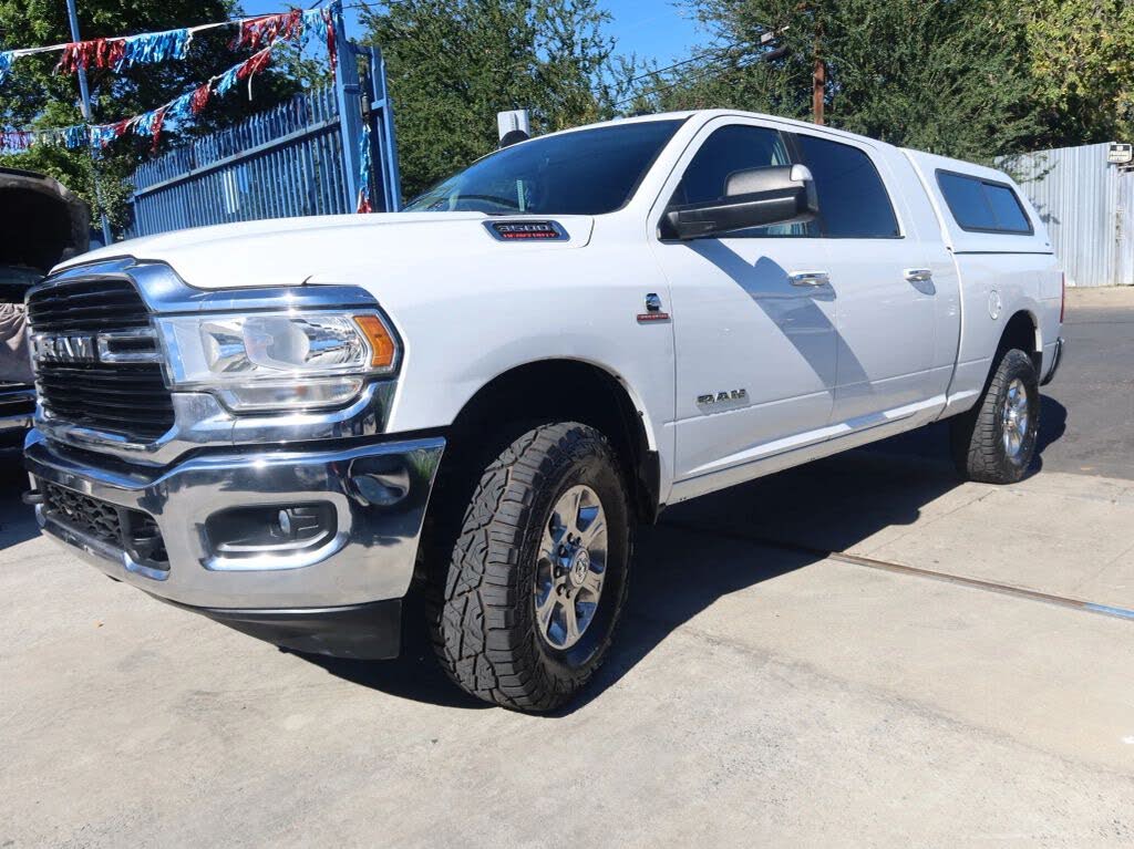 2019 RAM 3500 Big Horn Mega Cab 4WD