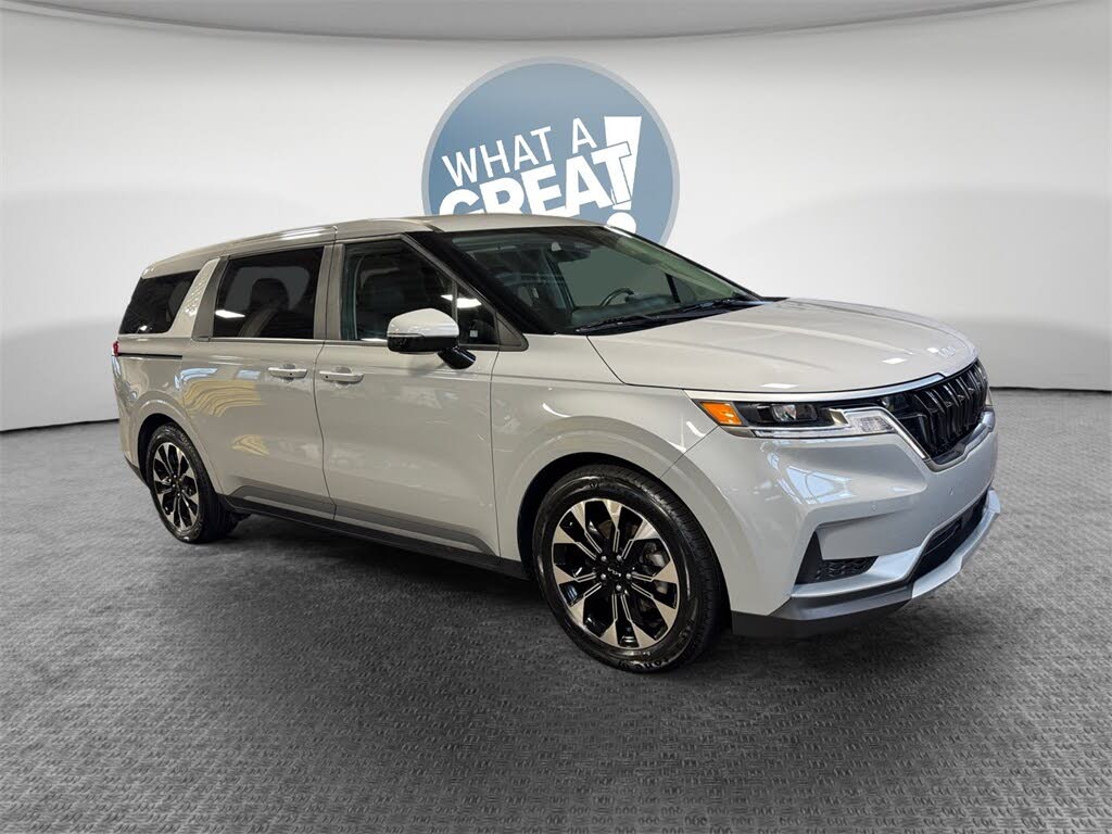 2024 Kia Carnival EX FWD