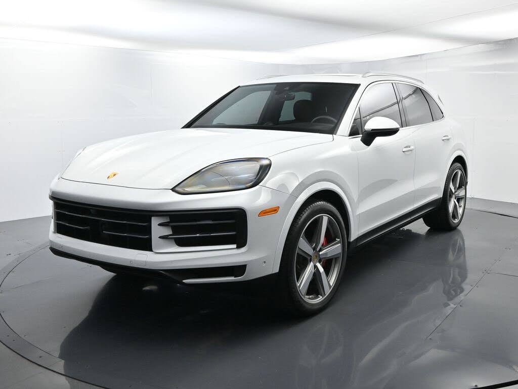 2024 Porsche Cayenne S AWD