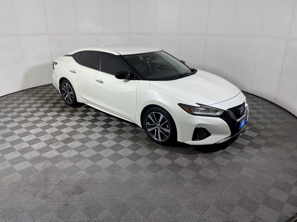 2019 Nissan Maxima S FWD