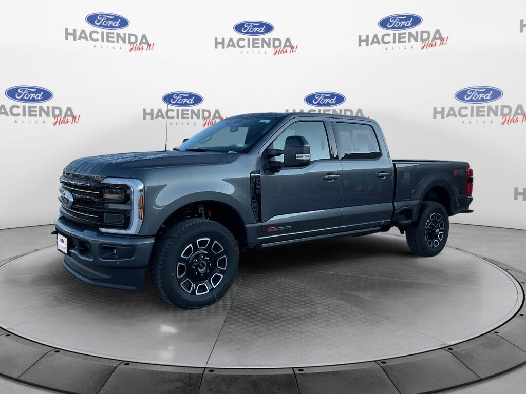 2026 Ford F-250 Super Duty Platinum Crew Cab 4WD