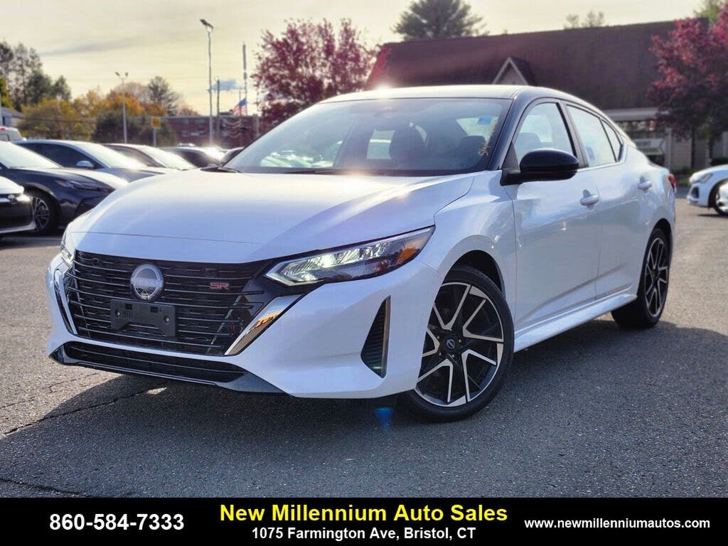 2025 Nissan Sentra SR FWD