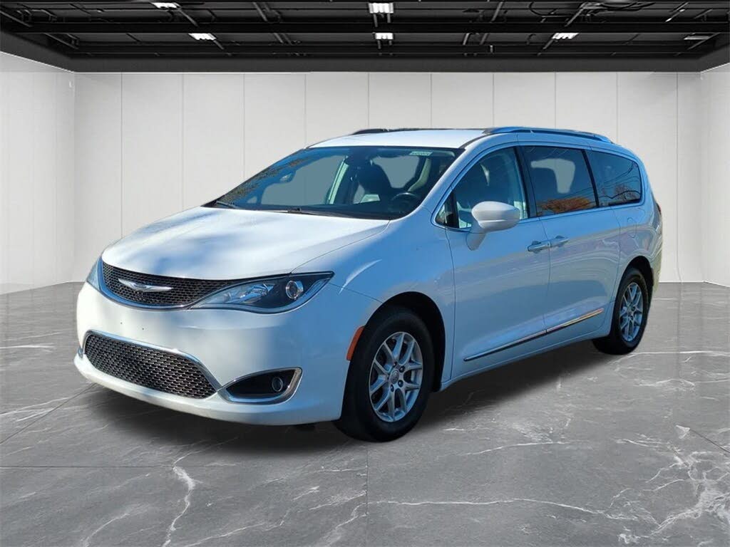 2020 Chrysler Pacifica Touring L FWD