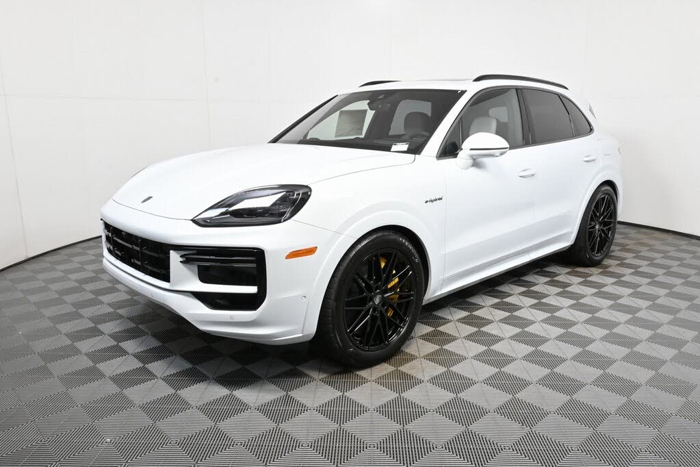 2026 Porsche Cayenne Turbo GT AWD
