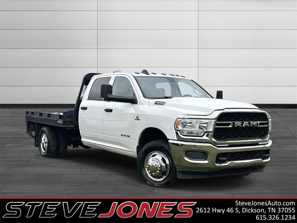 2019 RAM 3500 Chassis Tradesman Crew Cab DRW 4WD