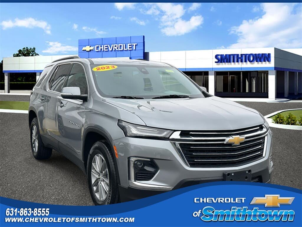 2023 Chevrolet Traverse LT Leather AWD