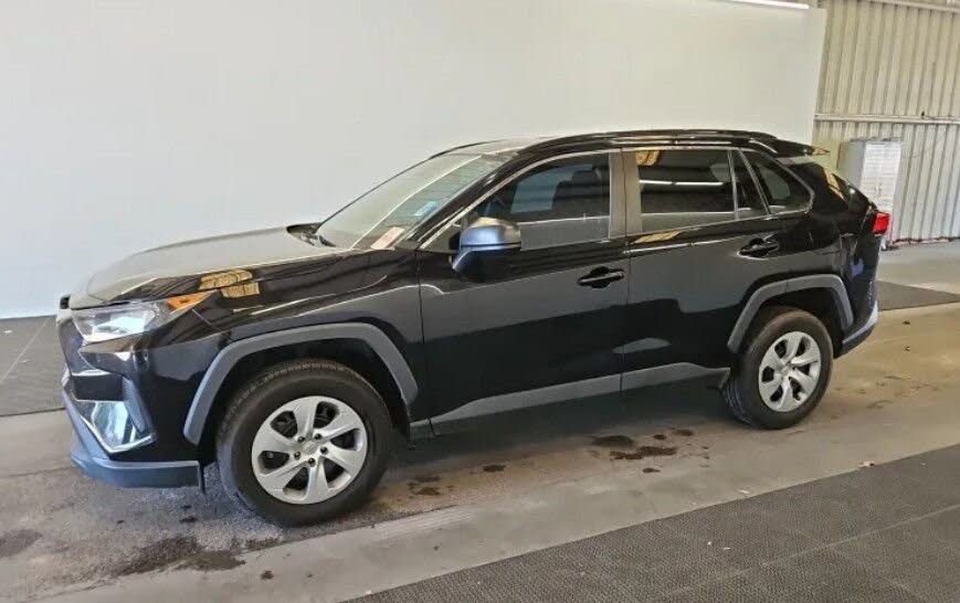 2021 Toyota RAV4 LE AWD