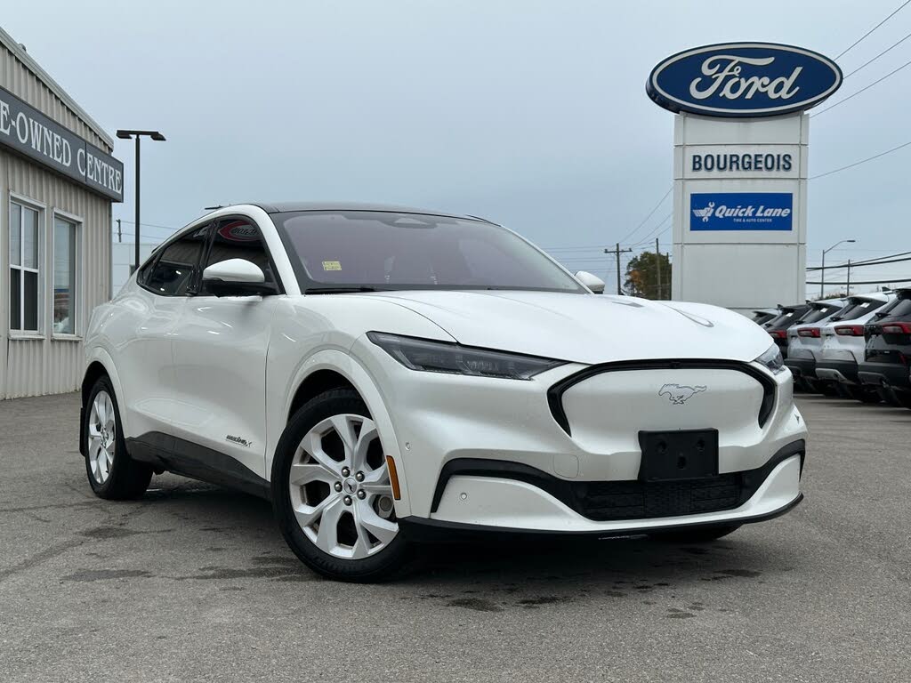 2022 Ford Mustang Mach-E Premium AWD