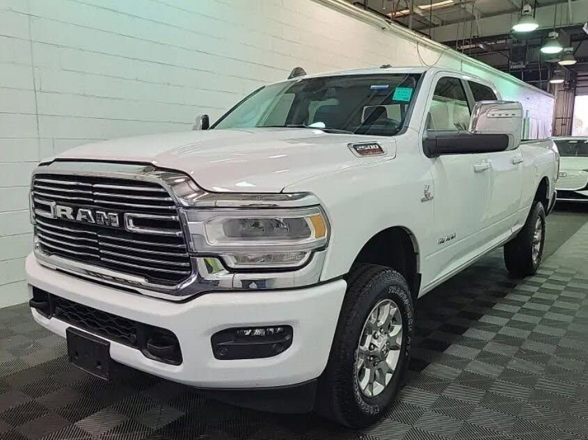 2024 RAM 2500 Laramie Crew Cab 4WD