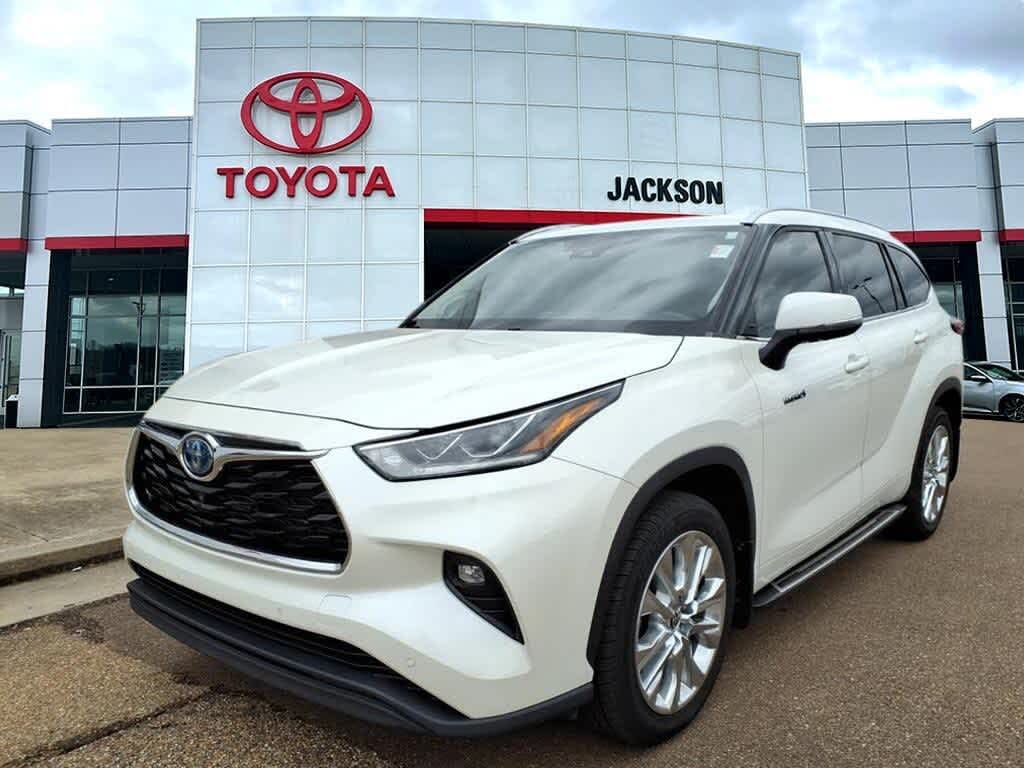 2021 Toyota Highlander Hybrid Limited FWD