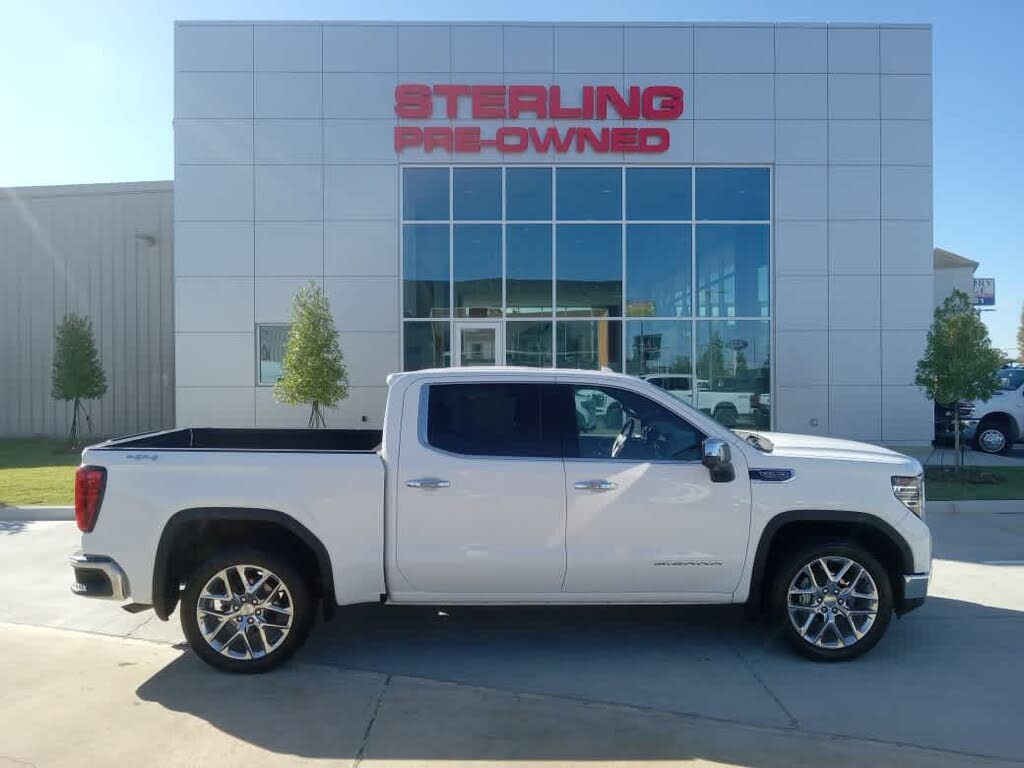 2023 GMC Sierra 1500 SLT Crew Cab 4WD