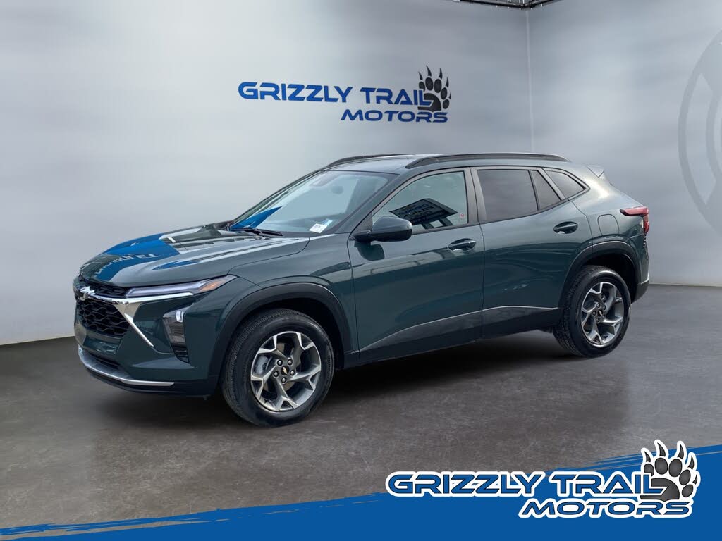 2025 Chevrolet Trax LT FWD