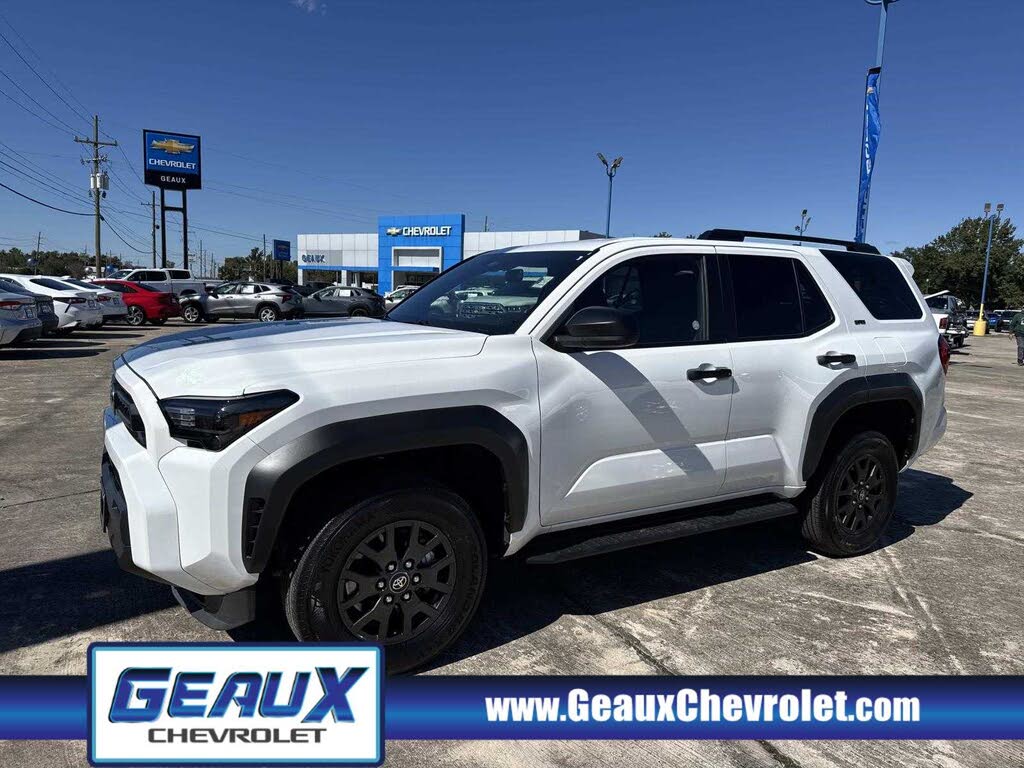 2025 Toyota 4Runner SR5 4WD