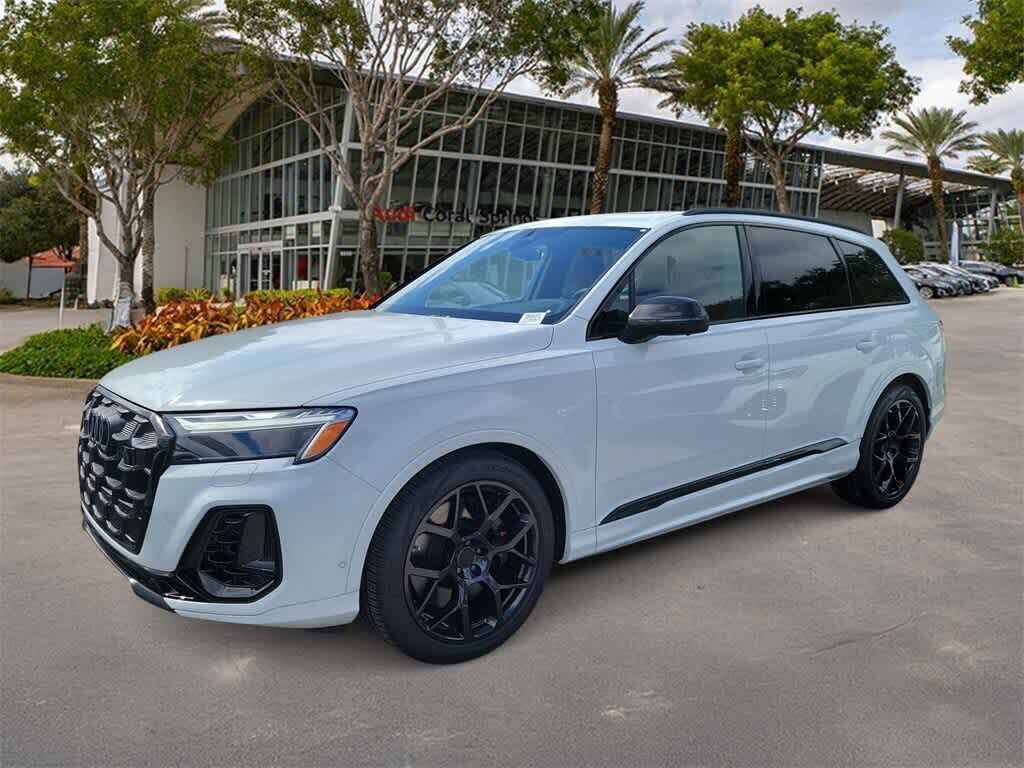 2026 Audi SQ7 4.0T quattro Premium Plus