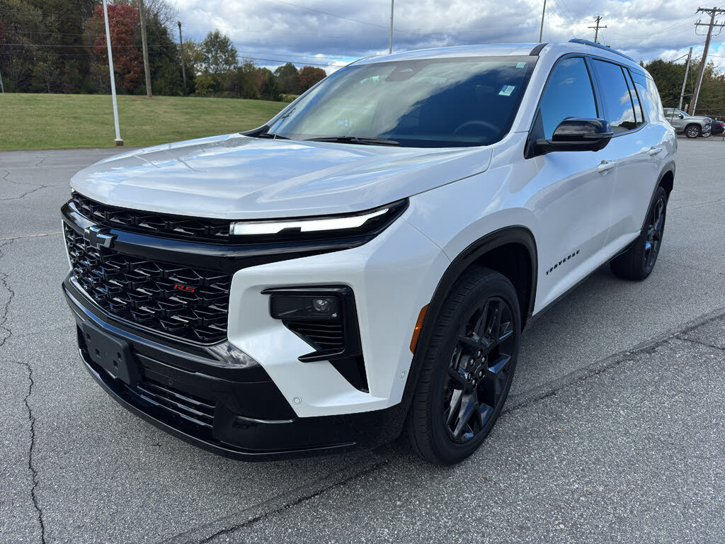 2024 Chevrolet Traverse RS FWD