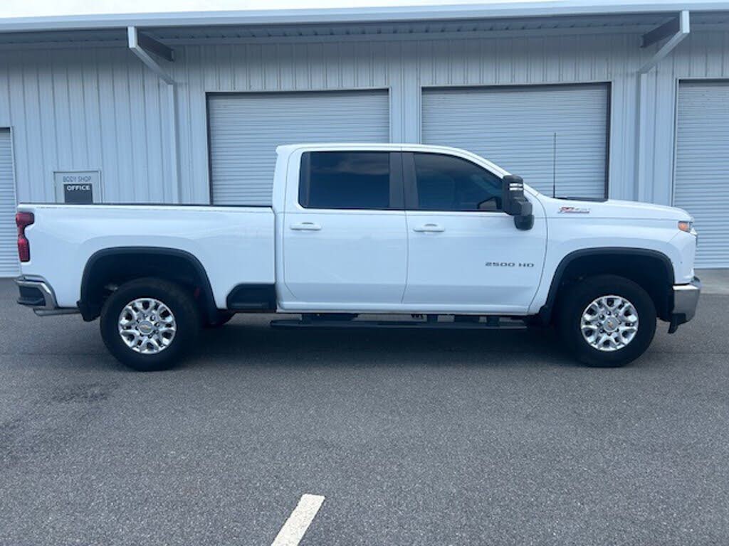 2022 Chevrolet Silverado 2500HD LT Crew Cab 4WD