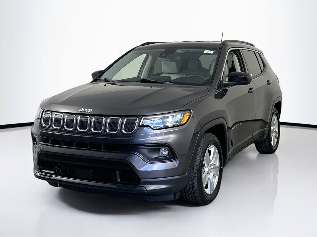 2022 Jeep Compass Latitude FWD