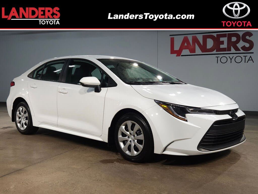 2024 Toyota Corolla LE FWD